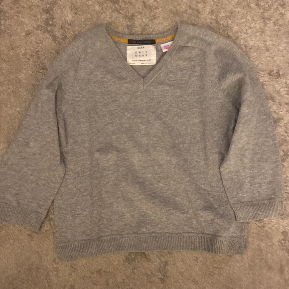 Zara Baby Sweater and Pants; 9-12 months; New with tags on pants only. - Picture 4 of 4